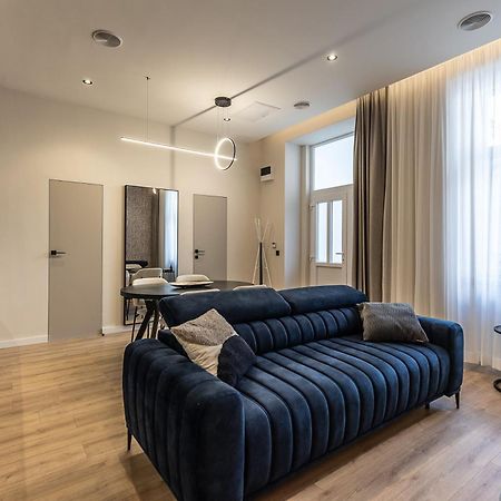Kobi Luxury Apartment 2 Budapest Luaran gambar